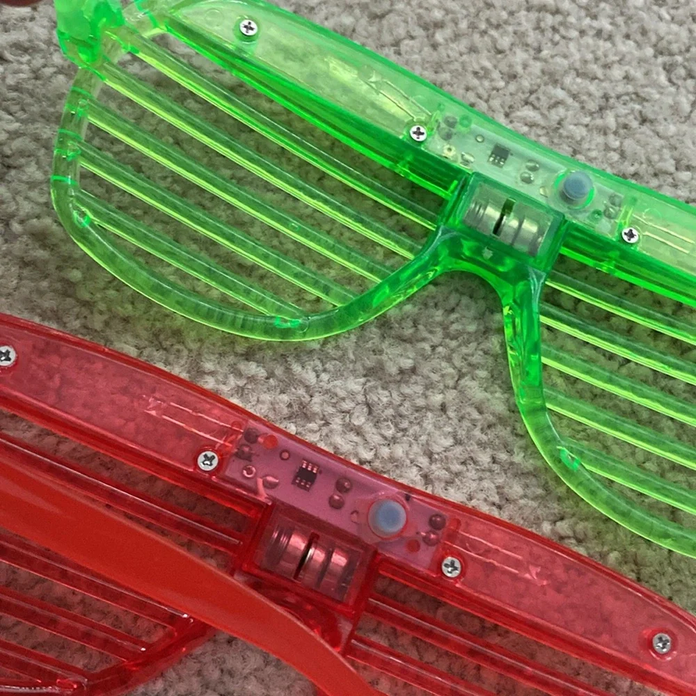 Light up Party pack. Varying settings for flashing or constant on.